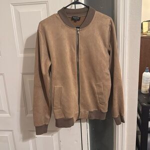 Perfect condition. Never worn. Men’s small tan bomber jacket.
